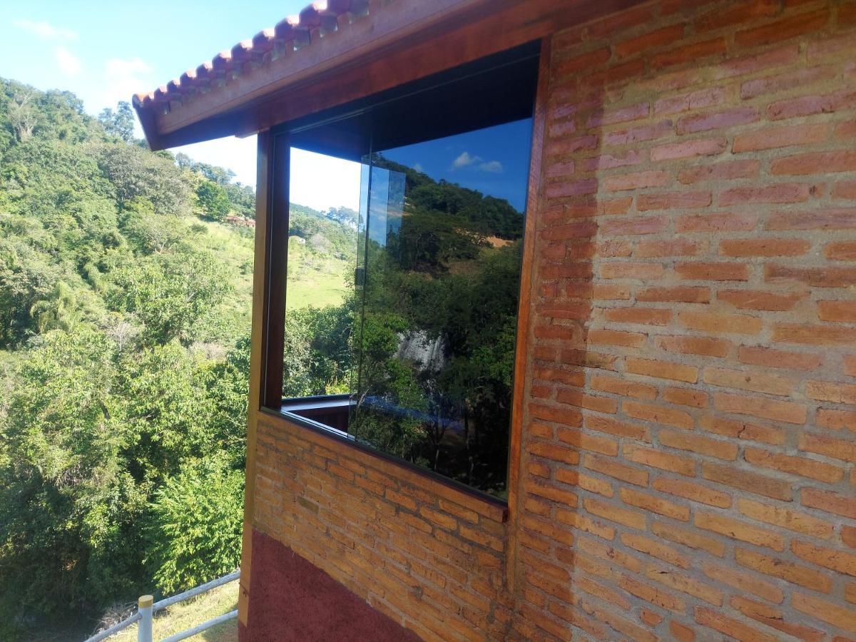 Chalés Pedacim du Céu Bueno Brandão Esterno foto
