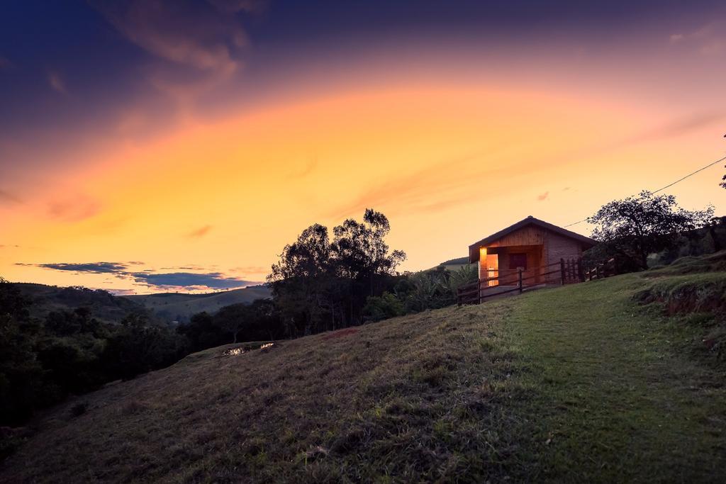 Chalés Pedacim du Céu Bueno Brandão Esterno foto